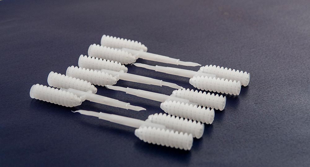 “Plastic instead of steel”: Zhafir’s medical biodegradable bone screw solution
